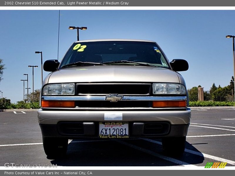 Light Pewter Metallic / Medium Gray 2002 Chevrolet S10 Extended Cab
