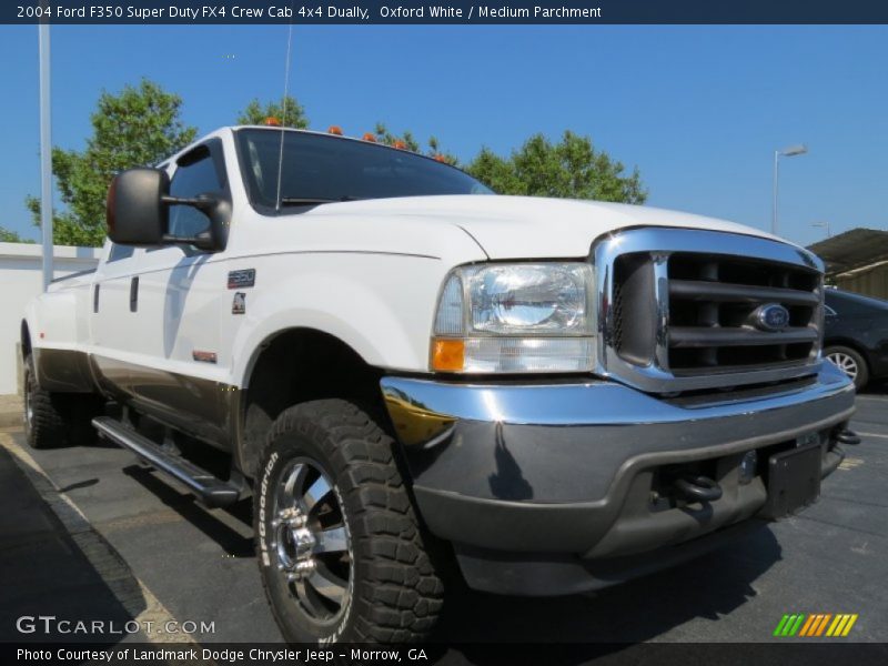 Oxford White / Medium Parchment 2004 Ford F350 Super Duty FX4 Crew Cab 4x4 Dually