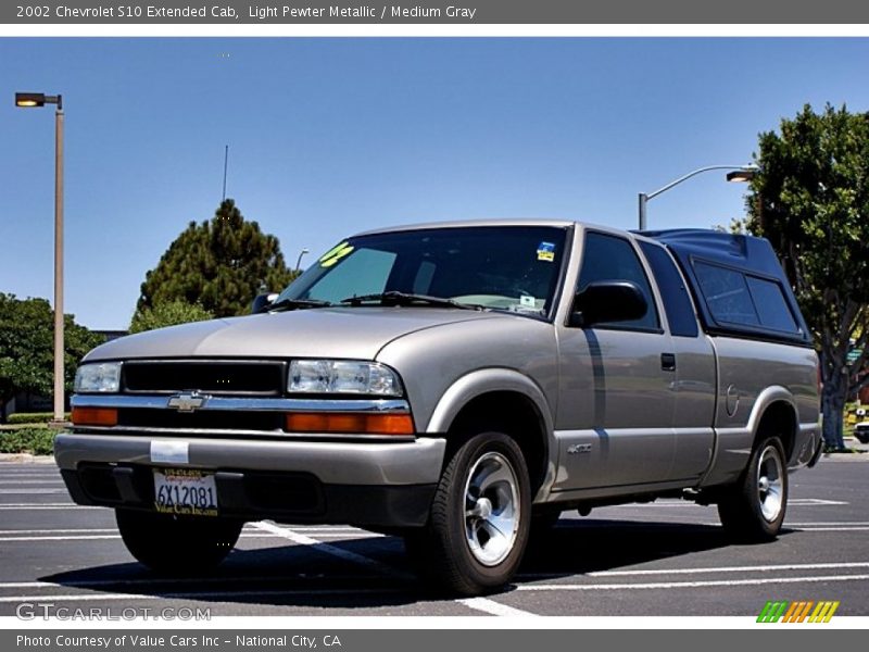 Light Pewter Metallic / Medium Gray 2002 Chevrolet S10 Extended Cab