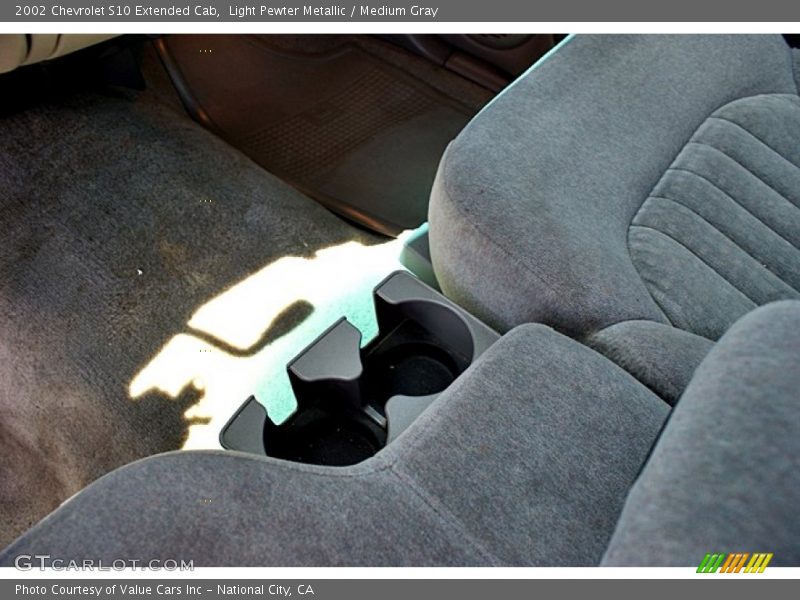 Light Pewter Metallic / Medium Gray 2002 Chevrolet S10 Extended Cab