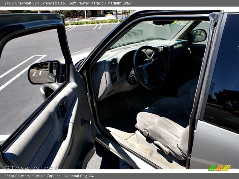 Light Pewter Metallic / Medium Gray 2002 Chevrolet S10 Extended Cab