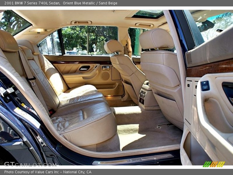 Rear Seat of 2001 7 Series 740iL Sedan