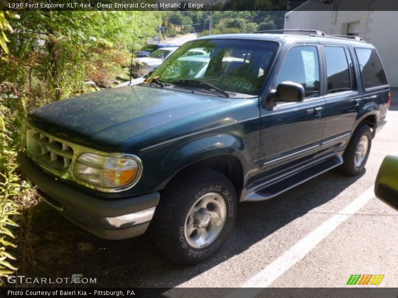 Deep Emerald Green Metallic / Beige 1996 Ford Explorer XLT 4x4