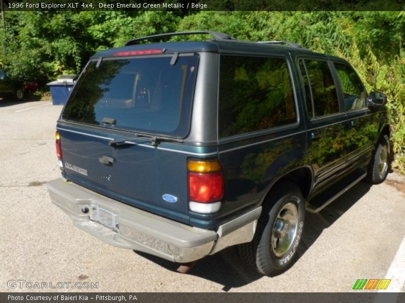 Deep Emerald Green Metallic / Beige 1996 Ford Explorer XLT 4x4