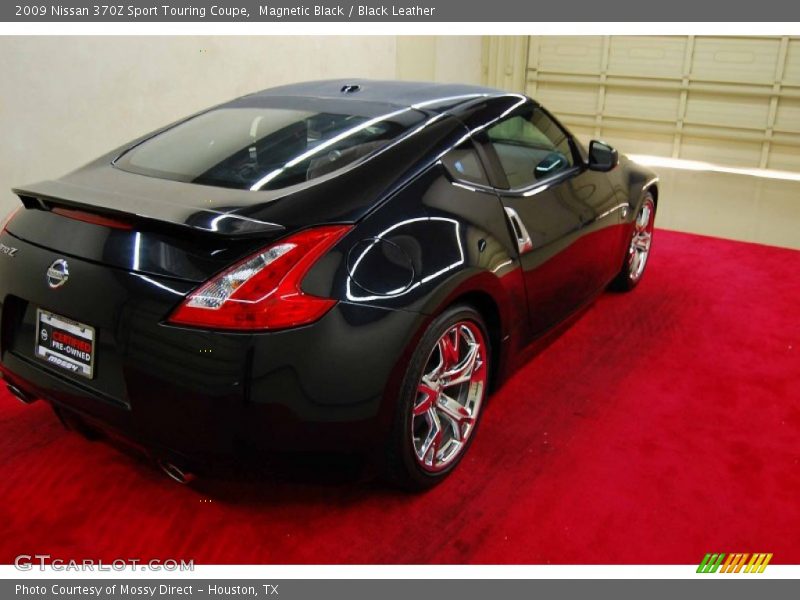 Magnetic Black / Black Leather 2009 Nissan 370Z Sport Touring Coupe