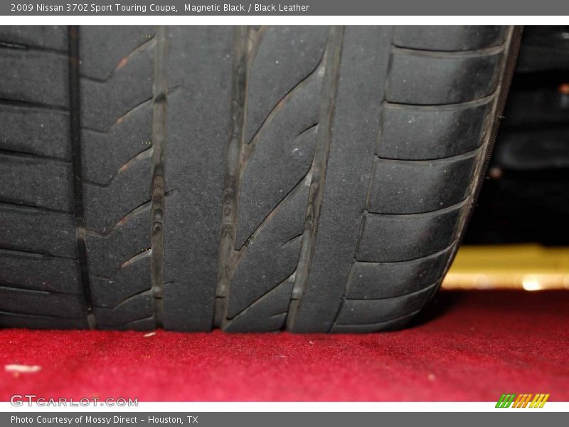 Magnetic Black / Black Leather 2009 Nissan 370Z Sport Touring Coupe