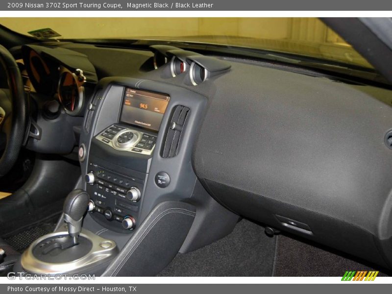 Magnetic Black / Black Leather 2009 Nissan 370Z Sport Touring Coupe