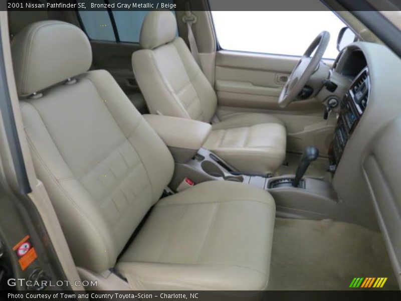 Bronzed Gray Metallic / Beige 2001 Nissan Pathfinder SE