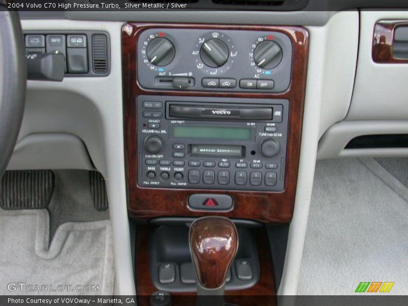 Silver Metallic / Silver 2004 Volvo C70 High Pressure Turbo