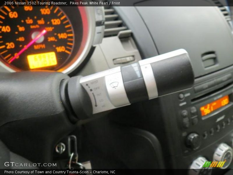 Controls of 2006 350Z Touring Roadster