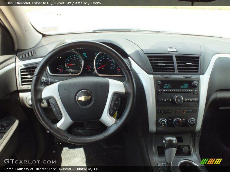 Cyber Gray Metallic / Ebony 2009 Chevrolet Traverse LT