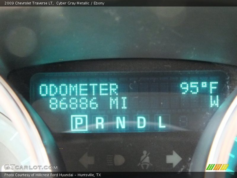 Cyber Gray Metallic / Ebony 2009 Chevrolet Traverse LT