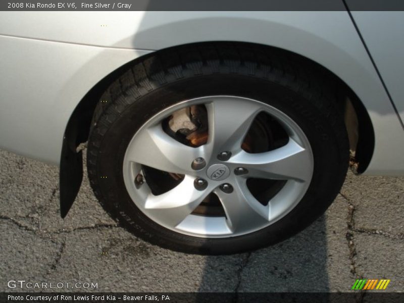 Fine Silver / Gray 2008 Kia Rondo EX V6