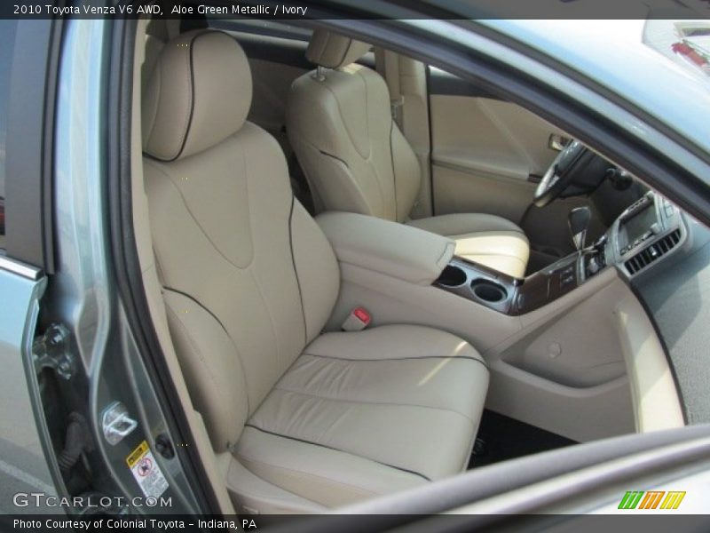 Aloe Green Metallic / Ivory 2010 Toyota Venza V6 AWD