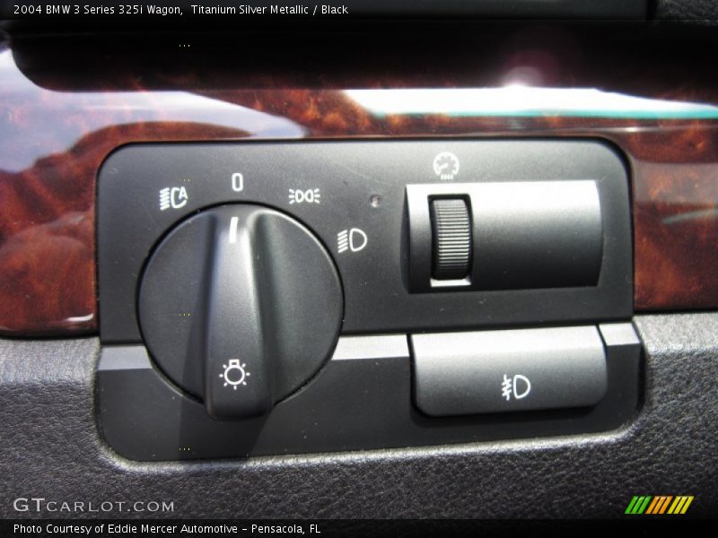 Controls of 2004 3 Series 325i Wagon
