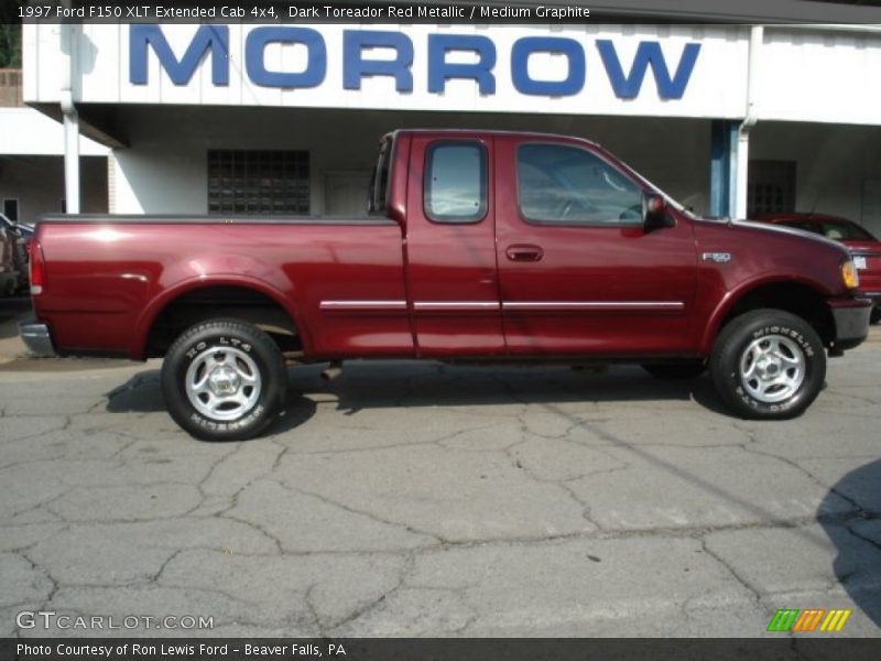 Dark Toreador Red Metallic / Medium Graphite 1997 Ford F150 XLT Extended Cab 4x4