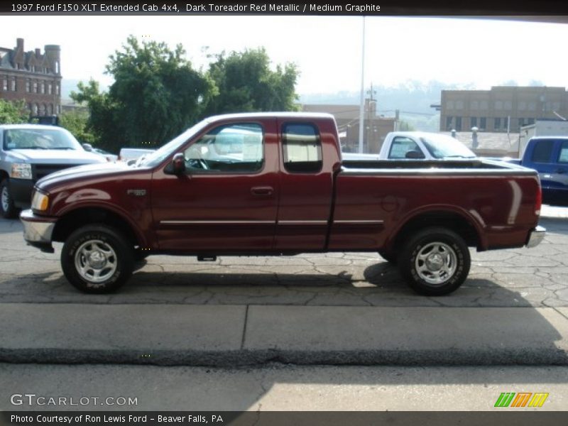 Dark Toreador Red Metallic / Medium Graphite 1997 Ford F150 XLT Extended Cab 4x4