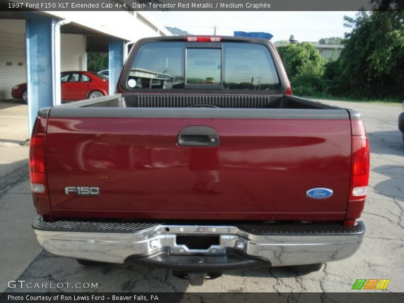 Dark Toreador Red Metallic / Medium Graphite 1997 Ford F150 XLT Extended Cab 4x4