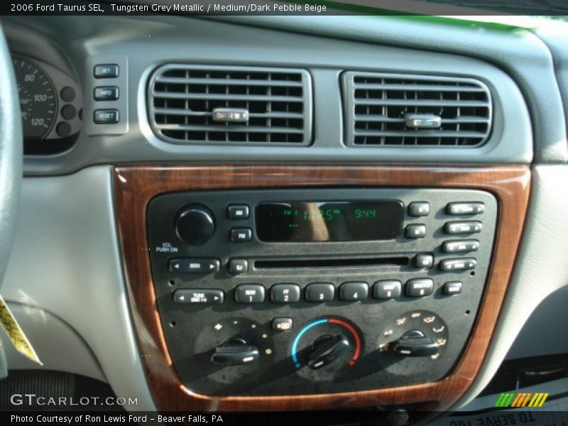 Tungsten Grey Metallic / Medium/Dark Pebble Beige 2006 Ford Taurus SEL