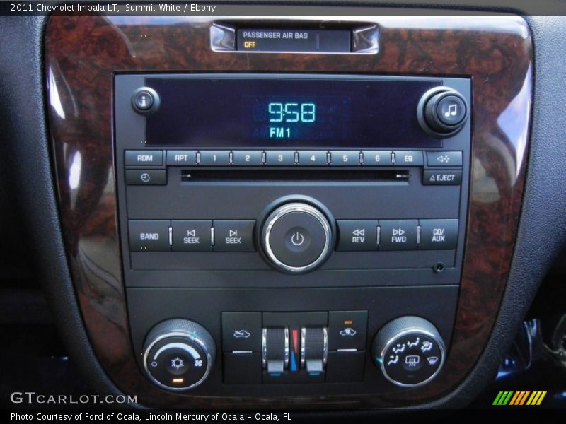 Summit White / Ebony 2011 Chevrolet Impala LT