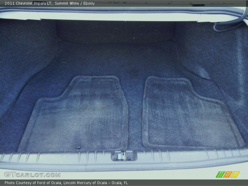 Summit White / Ebony 2011 Chevrolet Impala LT