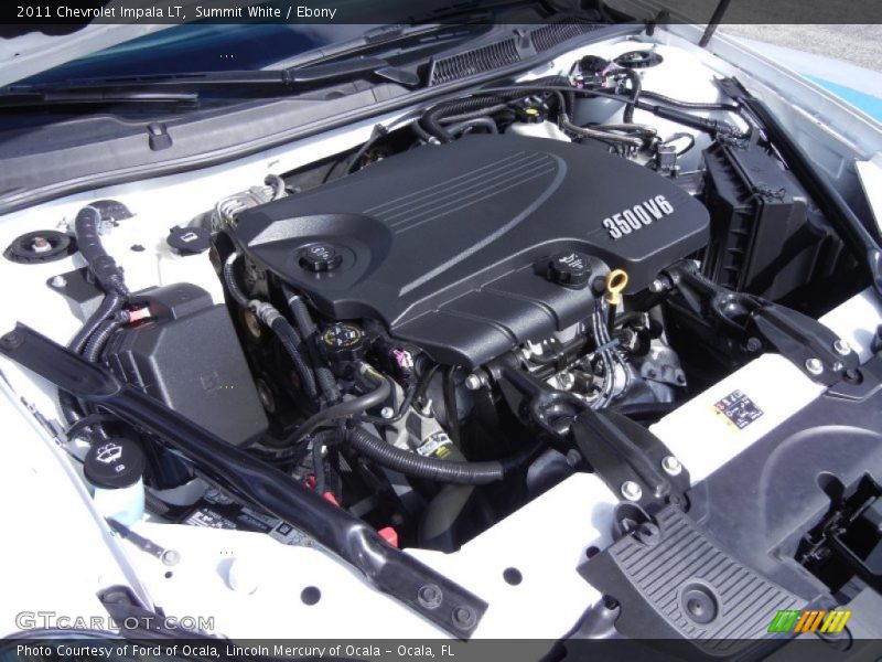 Summit White / Ebony 2011 Chevrolet Impala LT