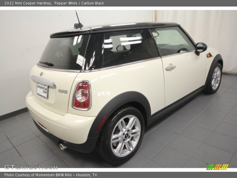 Pepper White / Carbon Black 2012 Mini Cooper Hardtop