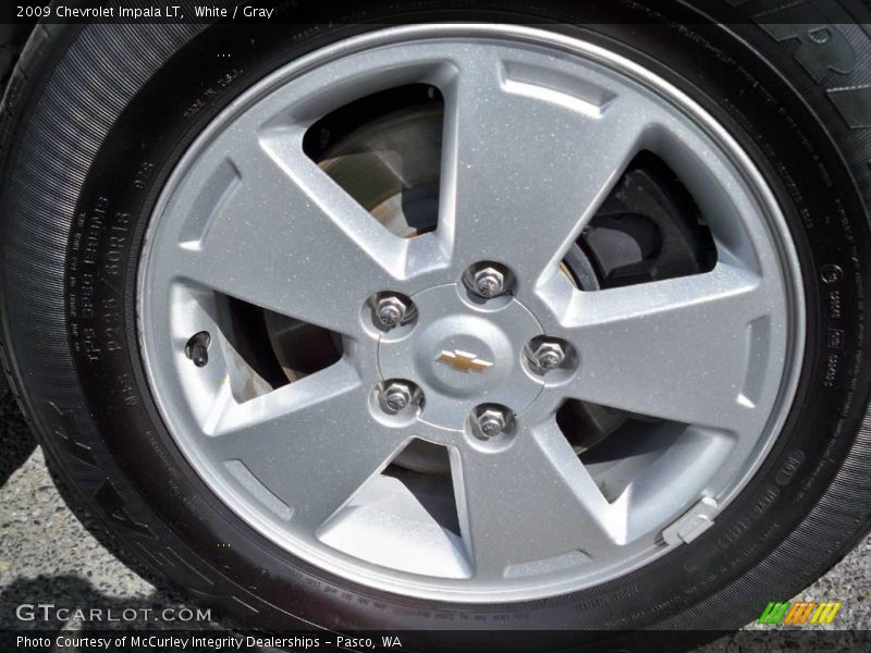 White / Gray 2009 Chevrolet Impala LT