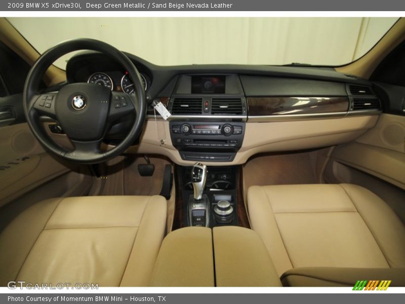 Dashboard of 2009 X5 xDrive30i