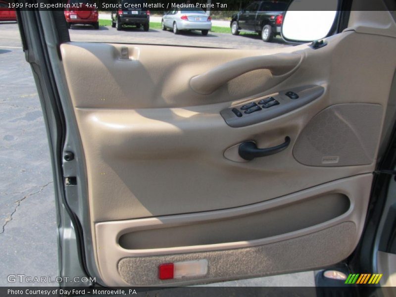 Door Panel of 1999 Expedition XLT 4x4