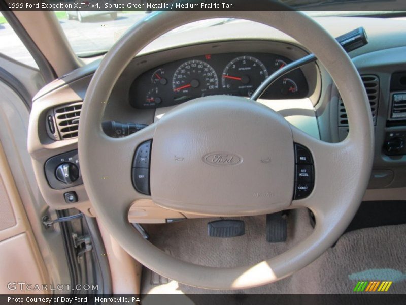  1999 Expedition XLT 4x4 Steering Wheel