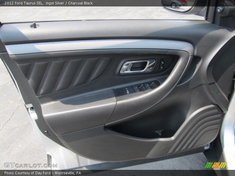 Door Panel of 2012 Taurus SEL