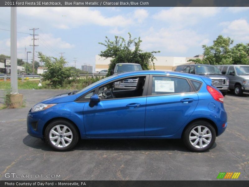 Blue Flame Metallic / Charcoal Black/Blue Cloth 2011 Ford Fiesta SE Hatchback