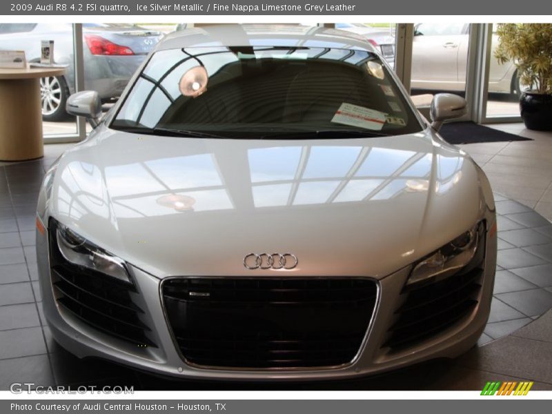 Ice Silver Metallic / Fine Nappa Limestone Grey Leather 2009 Audi R8 4.2 FSI quattro