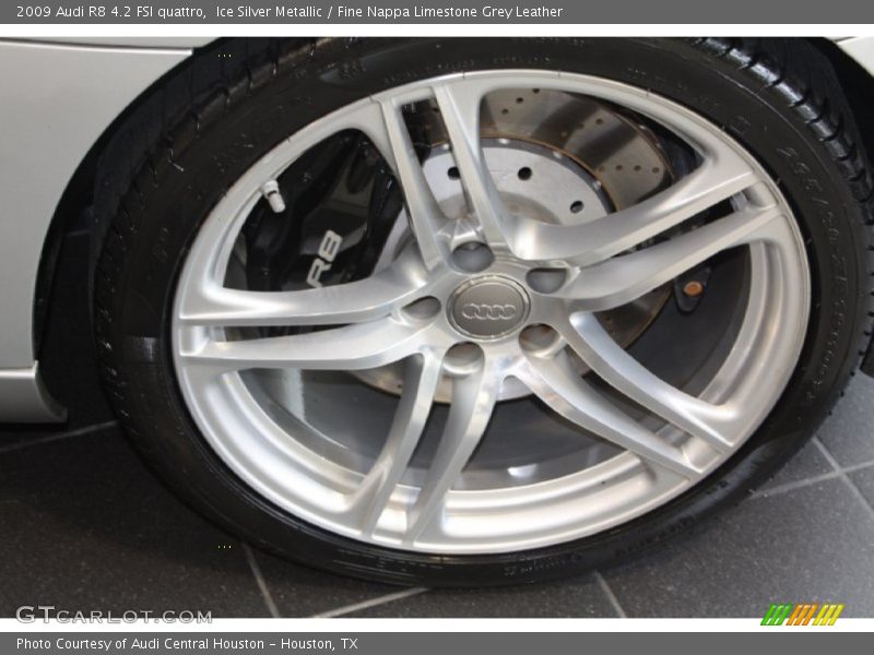  2009 R8 4.2 FSI quattro Wheel