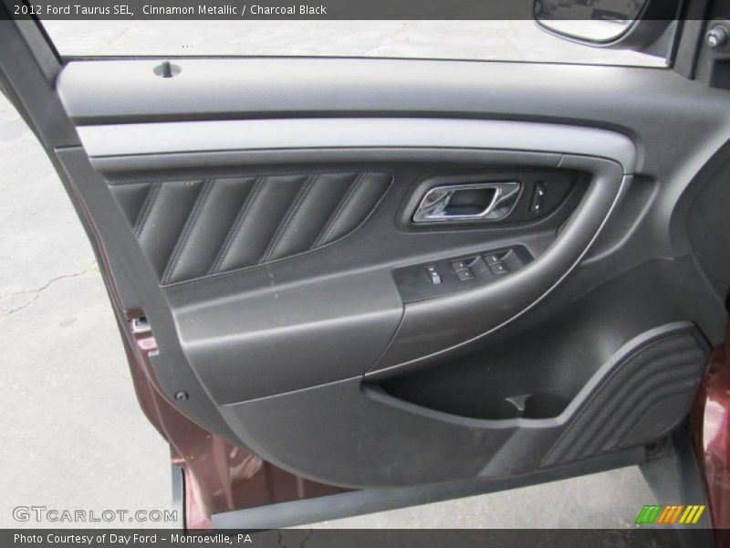 Door Panel of 2012 Taurus SEL