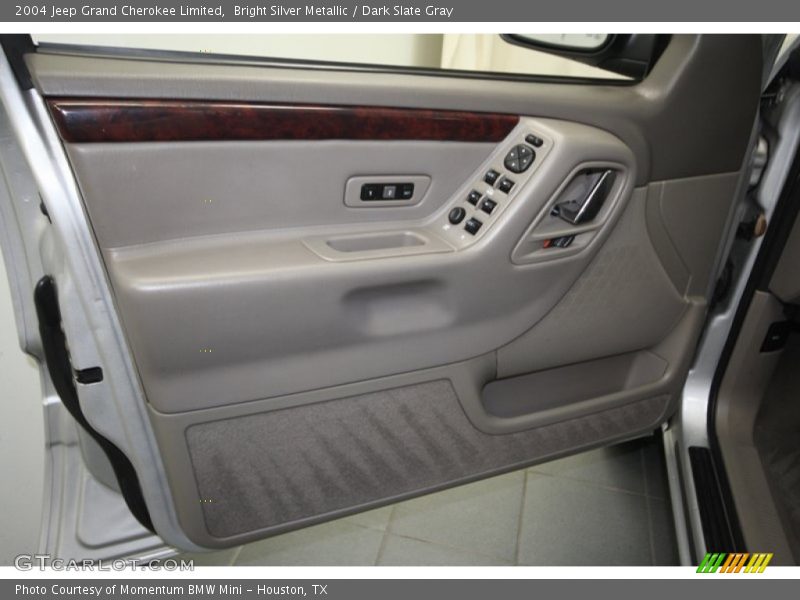 Bright Silver Metallic / Dark Slate Gray 2004 Jeep Grand Cherokee Limited