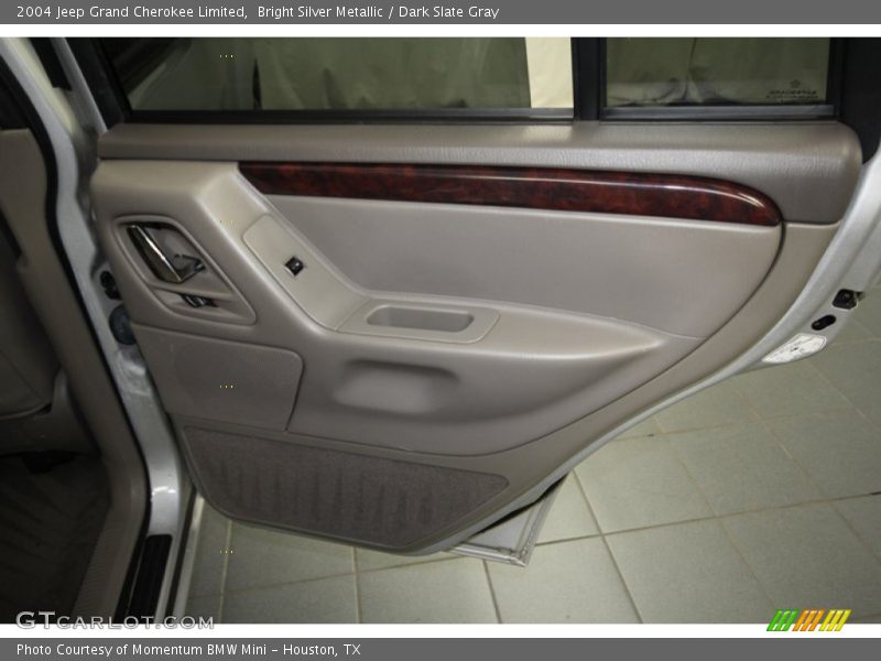 Bright Silver Metallic / Dark Slate Gray 2004 Jeep Grand Cherokee Limited