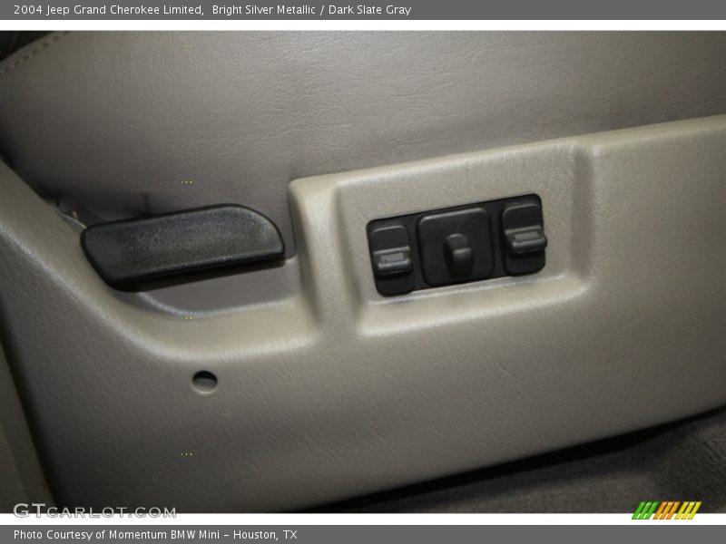 Bright Silver Metallic / Dark Slate Gray 2004 Jeep Grand Cherokee Limited