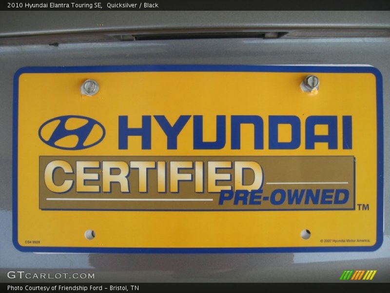 Quicksilver / Black 2010 Hyundai Elantra Touring SE