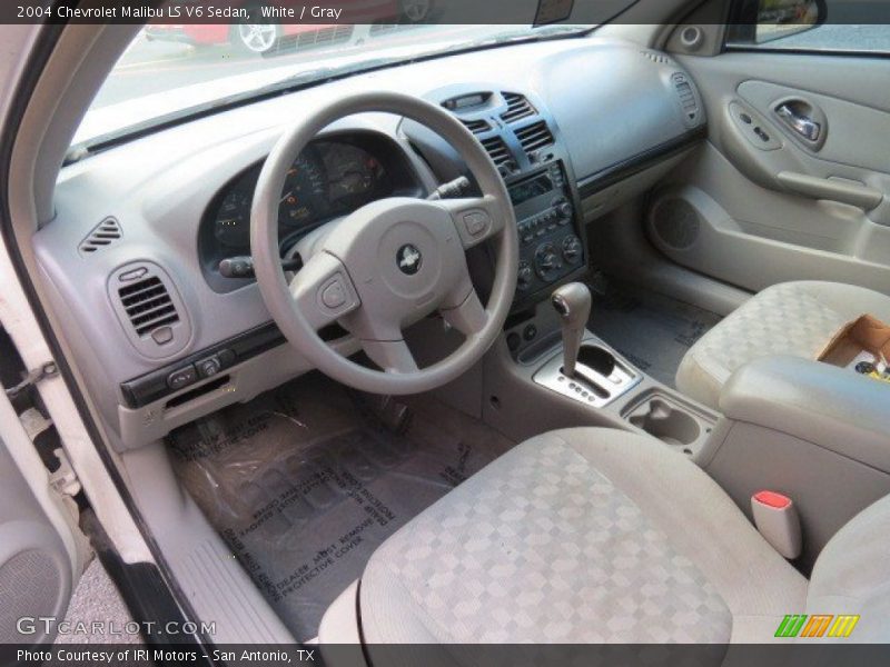 Gray Interior - 2004 Malibu LS V6 Sedan 