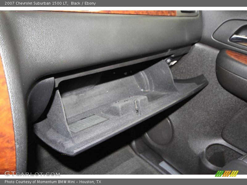 Black / Ebony 2007 Chevrolet Suburban 1500 LT