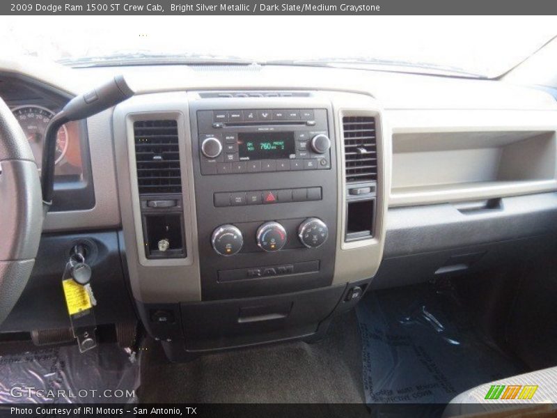 Bright Silver Metallic / Dark Slate/Medium Graystone 2009 Dodge Ram 1500 ST Crew Cab