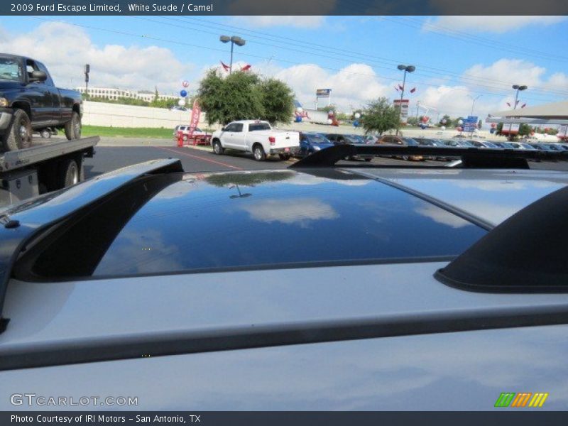 White Suede / Camel 2009 Ford Escape Limited