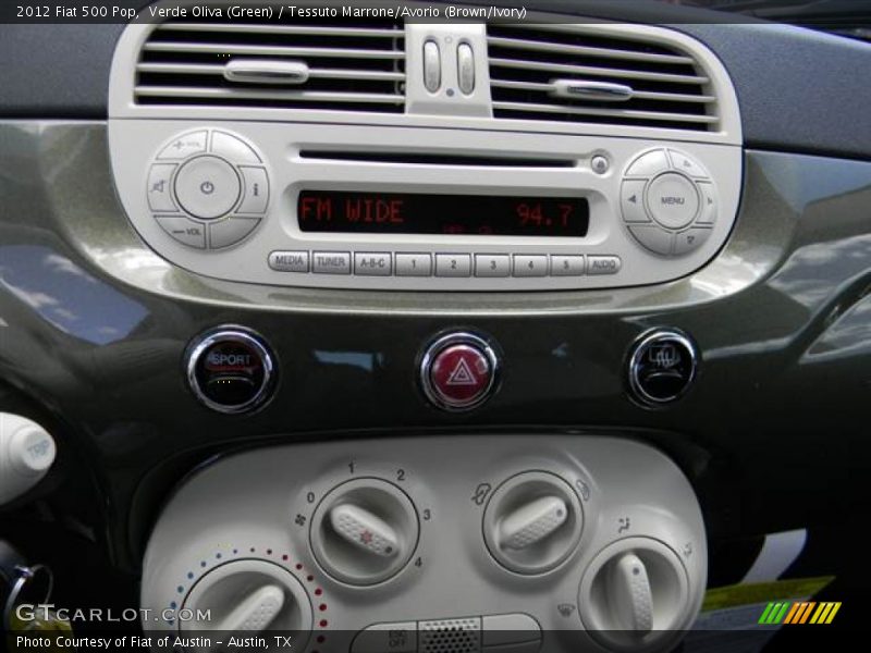 Verde Oliva (Green) / Tessuto Marrone/Avorio (Brown/Ivory) 2012 Fiat 500 Pop
