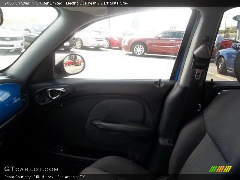 Electric Blue Pearl / Dark Slate Gray 2005 Chrysler PT Cruiser Limited