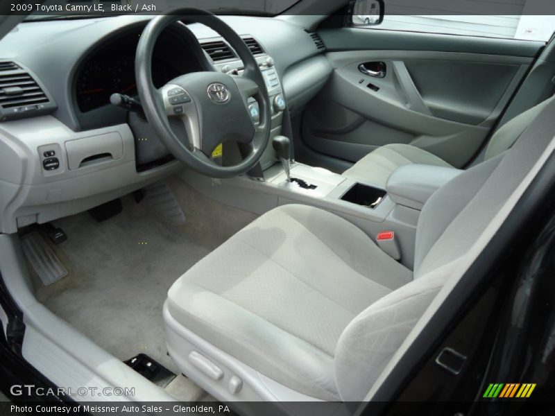 Black / Ash 2009 Toyota Camry LE