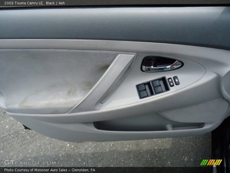 Black / Ash 2009 Toyota Camry LE