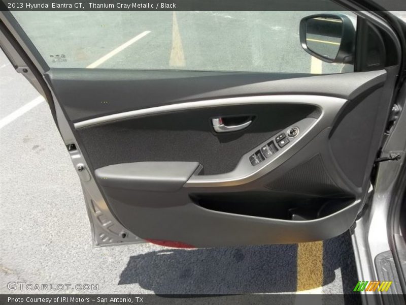 Door Panel of 2013 Elantra GT