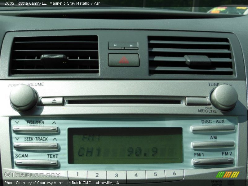 Magnetic Gray Metallic / Ash 2009 Toyota Camry LE